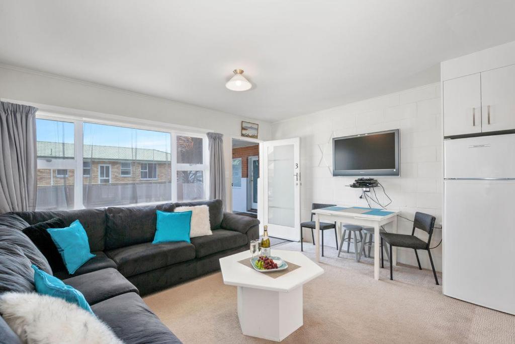 Central Stay - Taupo Flat Экстерьер фото